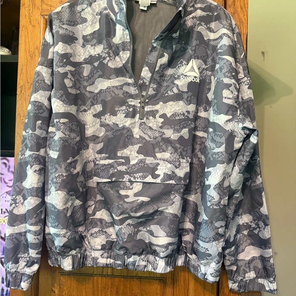 Reebok Gray Patterned Jacket